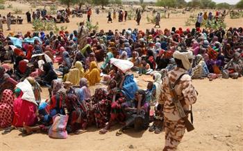   «الصليب والهلال الأحمر»: أكثر من 75 ألف لاجئ من السودان فروا إلى الحدود مع تشاد