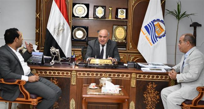 " الداودي "يبحث عمل بروتوكول تعاون مع هيئة المثلث الذهبي بقنا  