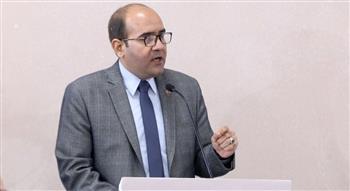 مصطفى أبوزيد يطالب بوضع استراتيجية وطنية لجذب الاستثمار الأجنبى المباشر