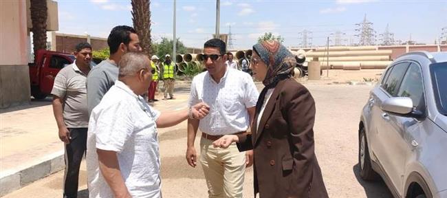 بالصور.. رئيس جهاز " السويس الجديدة " تتفقد أعمال الإسكان والمرافق الجاري تنفيذها بالمدينة