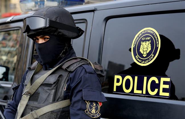 «الداخلية» تكشف حقيقة استغاثة سيدة من بعض الأشخاص تعدوا عليها بالقاهرة