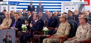 السيسي: حريصون على إزالة المعوقات أمام الاستثمارات في قطاع البترول