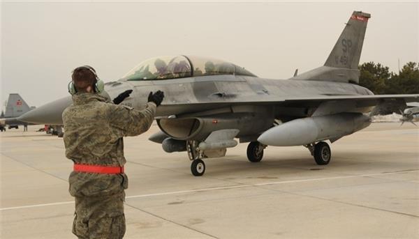 النرويج تعلن استعدادها لتدريب الأوكرانيين على مقاتلات «إف-16»