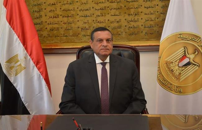 وفد من وزارة التنمية المحلية يتابع دورة عمل المراكز التكنولوجية بمحافظة شمال سيناء