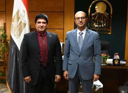 رئيس جامعة أسيوط يعين الدكتور أحمد صلاح قراعة مشرفاً عاماً على القرية الأولمبية 