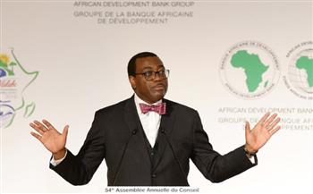  رئيس بنك التنمية الإفريقي: الأفارقة المهاجرون يرسلون 85 مليار دولار من التحويلات إلى قارتنا