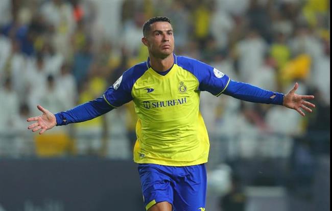 رونالدو يهنئ لاعب يوفنتوس