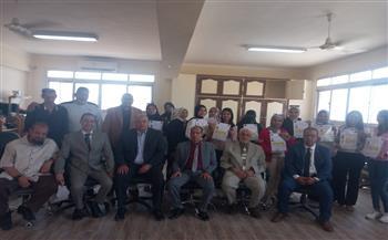«القوى العاملة»: شهادات إتمام التدريب المهنى على مهارات اللغة الإنجليزية بالسويس 