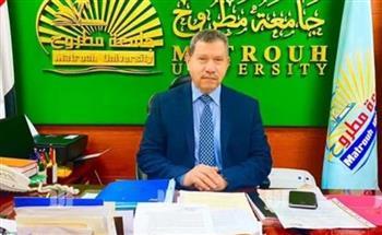 رئيس جامعة مطروح: انطلاق امتحانات الفصل الدراسي الثاني بالكليات
