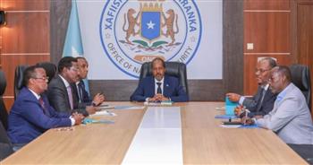   الإستشاري الصومالي يتوصل إلى اتفاق حول قضايا انتخابات البلاد