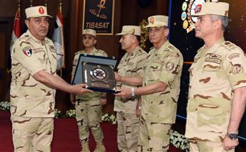  وزير الدفاع يكرم الفائزين فى بطولة الدرع العام للرماية الدولية 