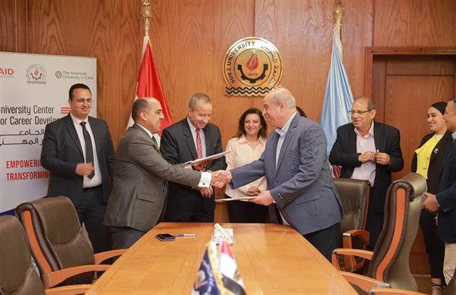 توقيع بروتوكول تعاون بين جامعة السويس وشركة مصر إيران للنسيج