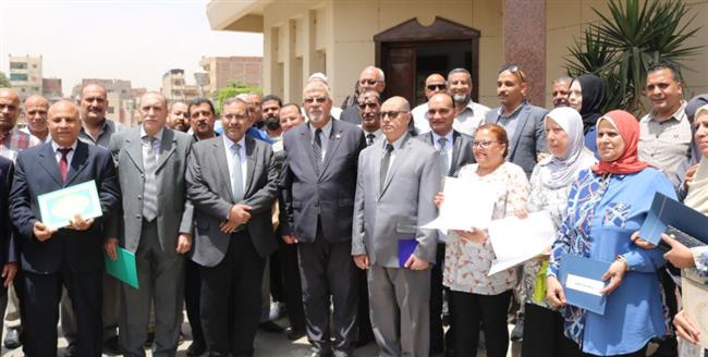 "الإنتاج الحربي" تنظم ندوات توعوية بعدد من المصانع وتكرم المحالين للمعاش