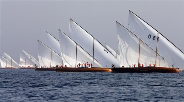 غداً.. 125 سفينة تتنافس في الخليج العربي بدبي على لقب النسخة الـ32 لسباق«القفال»