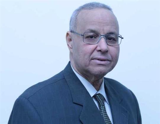 «الافيونى» امينا عاما لجامعة جنوب الوادي للعام الثالث علي التوالى.