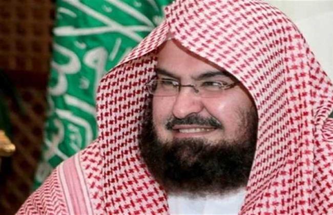«السديس» يؤكد بذل أقصى الجهود الميدانية لتوزيع ماء زمزم
