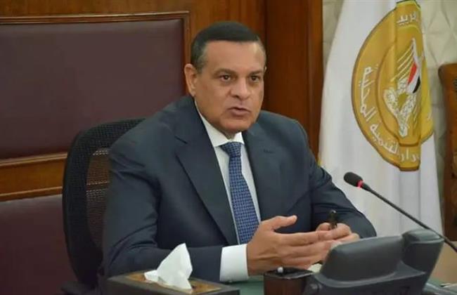 وزير التنمية المحلية يستعرض جهود الوحدات المحلية في 4 محافظات