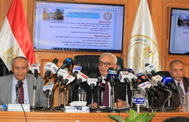 وزير التعليم يستعرض آليات وإجراءات الوزارة استعدادًا لامتحانات الثانوية العامة