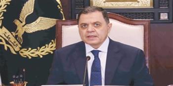 قوات الأمن ترفع الحواجز الحديدية بشارع متفرع من صلاح سالم