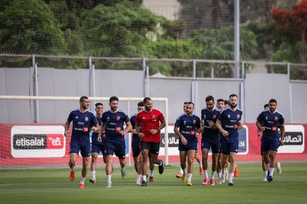 الأهلي يؤدي مرانه في بداية الاستعداد للوداد المغربي في ذهاب نهائي دوري أبطال إفريقيا