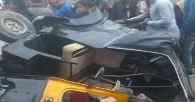 إصابة عامل صدمه توك توك أعلى محور صفط اللبن في بولاق الدكرور