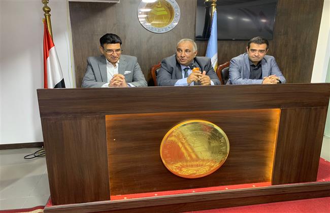 الشعب الجمهوري ينظم ندوة للتوعية بمخاطر وأضرار الإدمان والتدخين على المواطن
