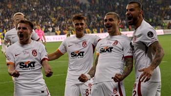   جالطة سراي يستعيد لقب الدوري التركي بعد 3 سنوات