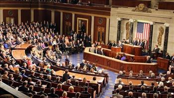   لجنة رئيسية بمجلس النواب الأمريكي تصوت على مشروع قانون لرفع سقف الدين