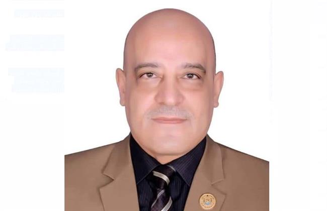 رئيس جامعة أسوان: يهنئ الإعلاميين بمناسبة الاحتفال بعيدهم الـ89 