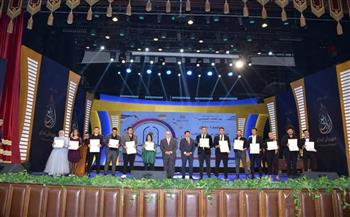   جامعة القاهرة تحصد 17جائزة في «مهرجان إبداع 11» لطلاب الجامعات والمعاهد والأكاديميات الحكومية والخاصة