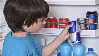 الأطباء في بريطانيا يحذرون من مشروبات الطاقة للأطفال