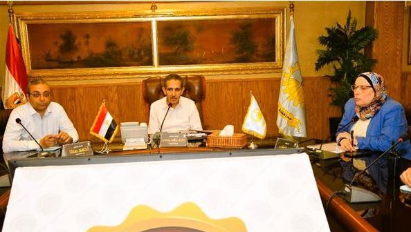محافظ الغربية يبحث مع رؤساء المدن موقف منظومة المتغيرات المكانية