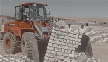 محافظ أسوان: إزالة 74 حالة تعد علي أملاك الدولة والزراعية