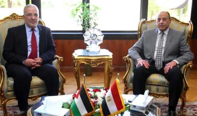 وزير الطيران المدنى يبحث مع نظيره الفلسطيني استعدادات نقل الحجاج الفلسطينيين
