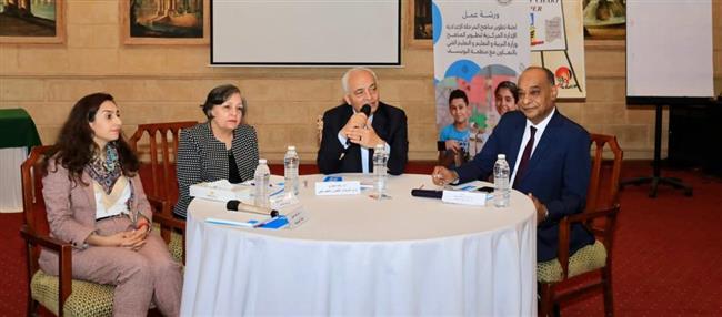 وزير التعليم يستعرض جهود ورشة عمل لجنة تطوير مناهج المرحلة الإعدادية