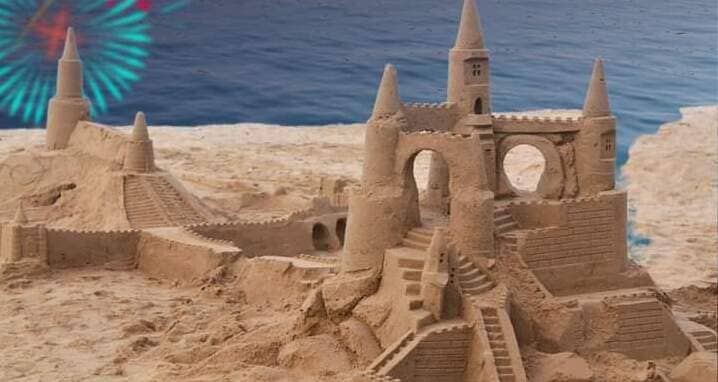 أول مهرجان للنحت على الرمال بالإسكندرية على شاطئ السرايا العام