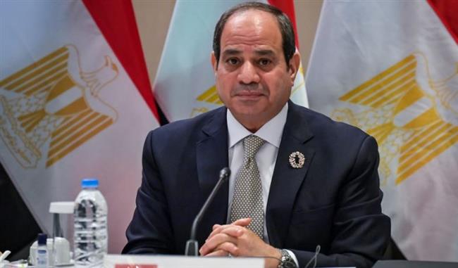 نشاط الرئيس السيسي والشأن المحلي يتصدران اهتمامات صحف القاهرة