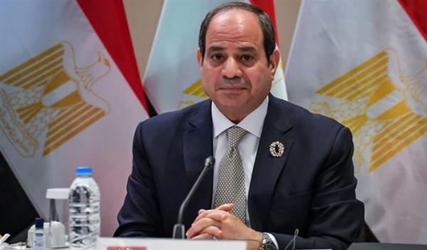 نشاط الرئيس السيسي والشأن المحلي يتصدران اهتمامات صحف القاهرة
