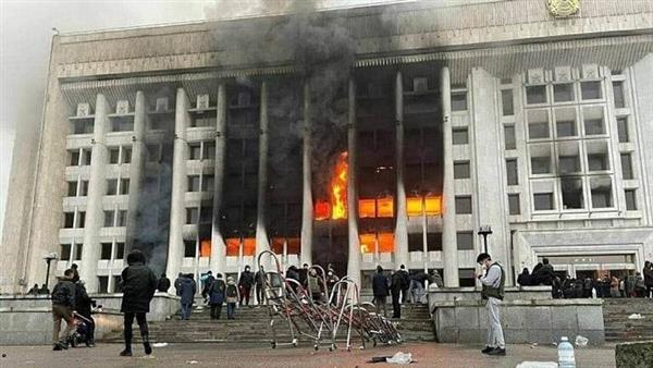 الصين تدعو دول «منظمة شنغهاى للتعاون» إلى الوقوف معا ضد الثورات الملونة