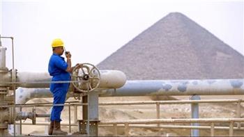   مصطفى بكري: 500 مليون دولار صادرت مصر من الغاز الطبيعي شهريا