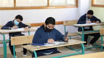 قبل انطلاقها.. 10 آلاف جنيه عقوبة اصطحاب الهاتف المحمول داخل لجان الامتحانات 