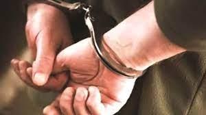 ضبط شخص يدير شبكة لتوزيع الإنترنت بدون ترخيص