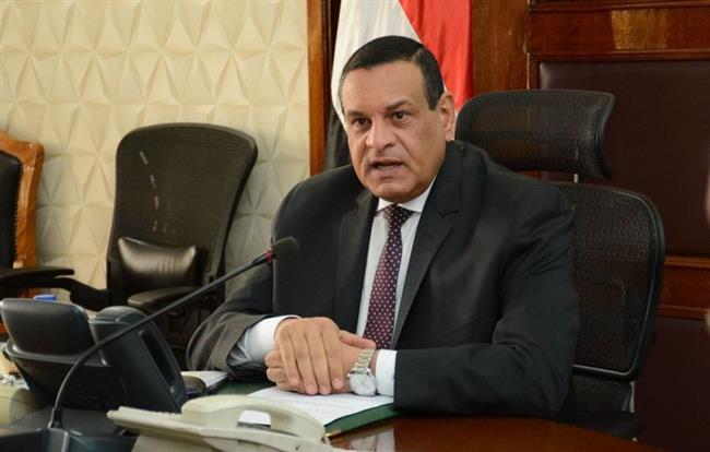«آمنة» يتلقى تقريراً عن أعمال الأسبوع الأول للموجة الـ 21 لإزالة التعديات علي أملاك الدولة