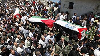   الفلسطينيون يشيعون جثامين 3 من شهدائهم بعد احتجاز الاحتلال الإسرائيلي لها 55 يومًا