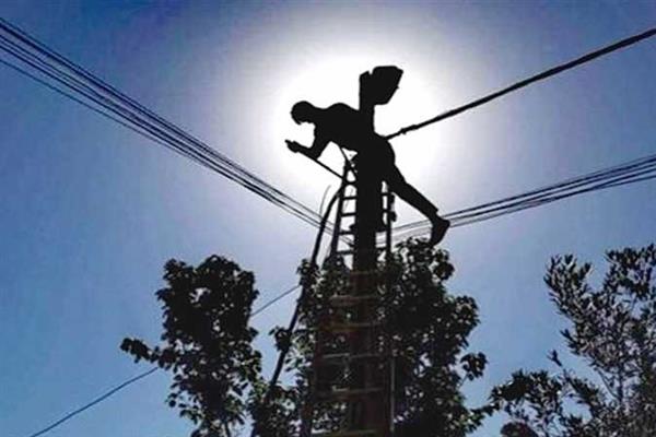 فصل الكهرباء عن 3 مناطق شرق مدينة قنا .. غدا