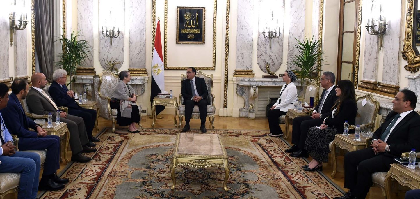 رئيس الوزراء يبحث مع الأميرة عالية فرص تعزيز تعاون مصر والأردن