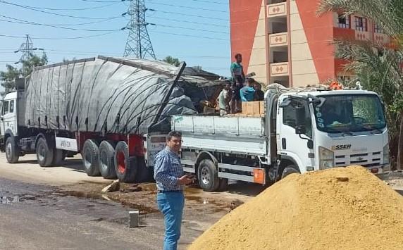 الوحدة المحلية «ببا» بنى سويف تقوم بتمهيد طريق الدائري