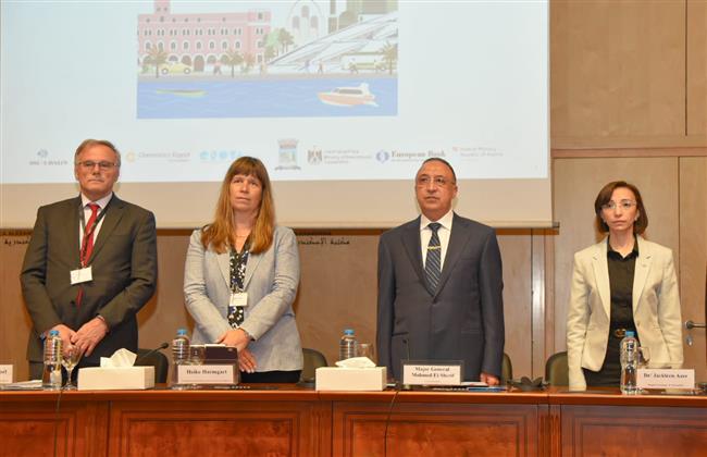 «الشريف» يفتتح مشروع خطة عمل المدن الخضراء لمدينة الإسكندرية