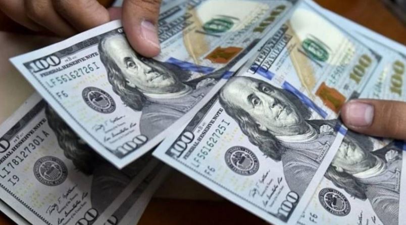 استقرار أسعار صرف الدولار مقابل الجنيه المصري في بداية التعاملات