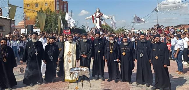 «دير الزجاج» يحتفل بذكري استشهاد مارمرقس الرسول بالإسكندرية 